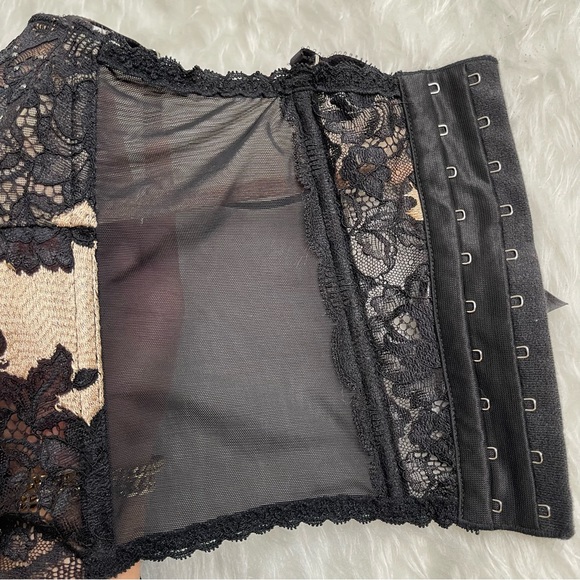 Victorias Secret lace embellished corset bustier 34C - Picture 12 of 15